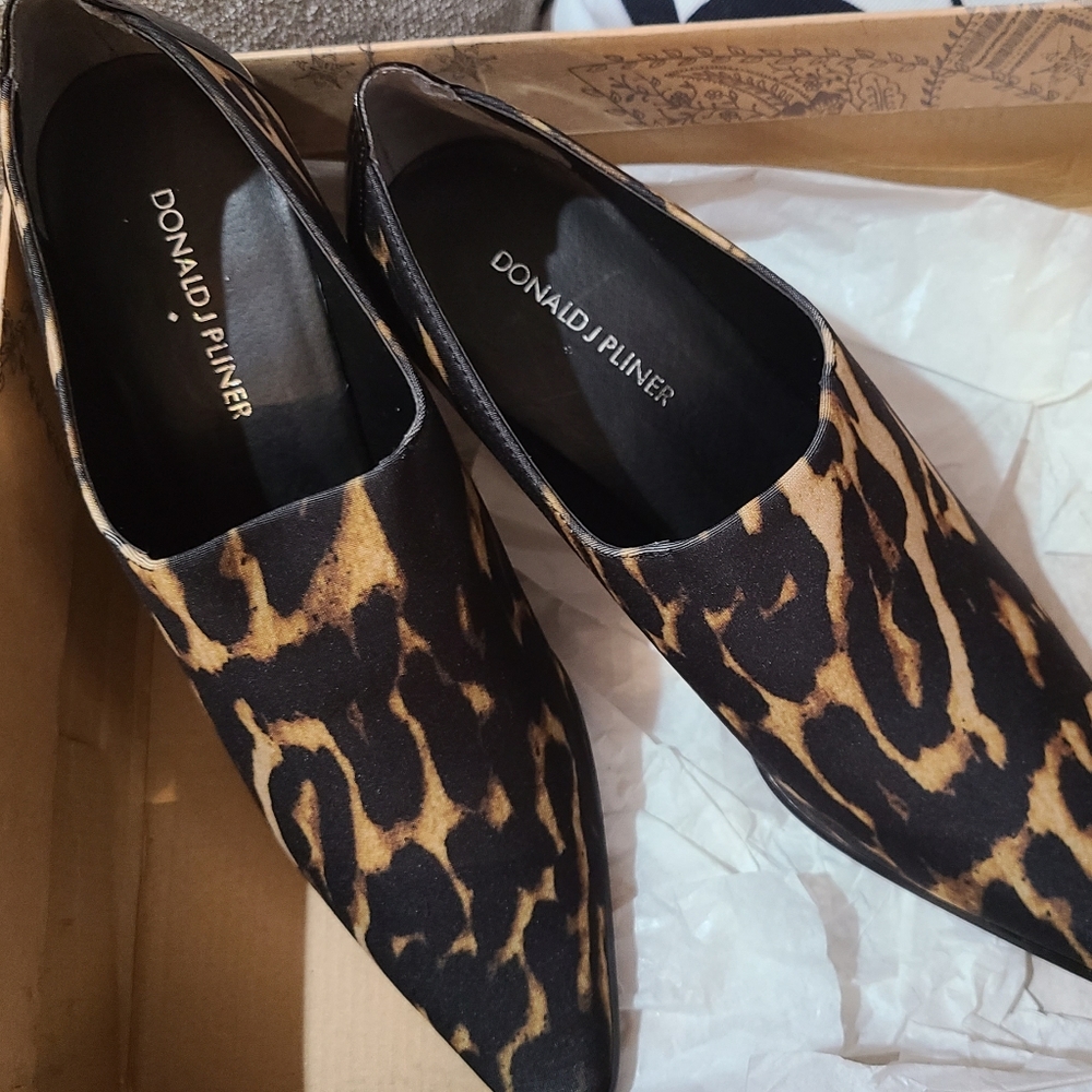 Donald J Pliner crepe stretch animal print heels.
